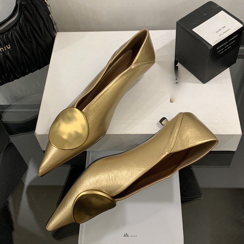 أحذية نسائية لربيع وصيف 2025 ب - مراجعة Women'S Shoes وسعره