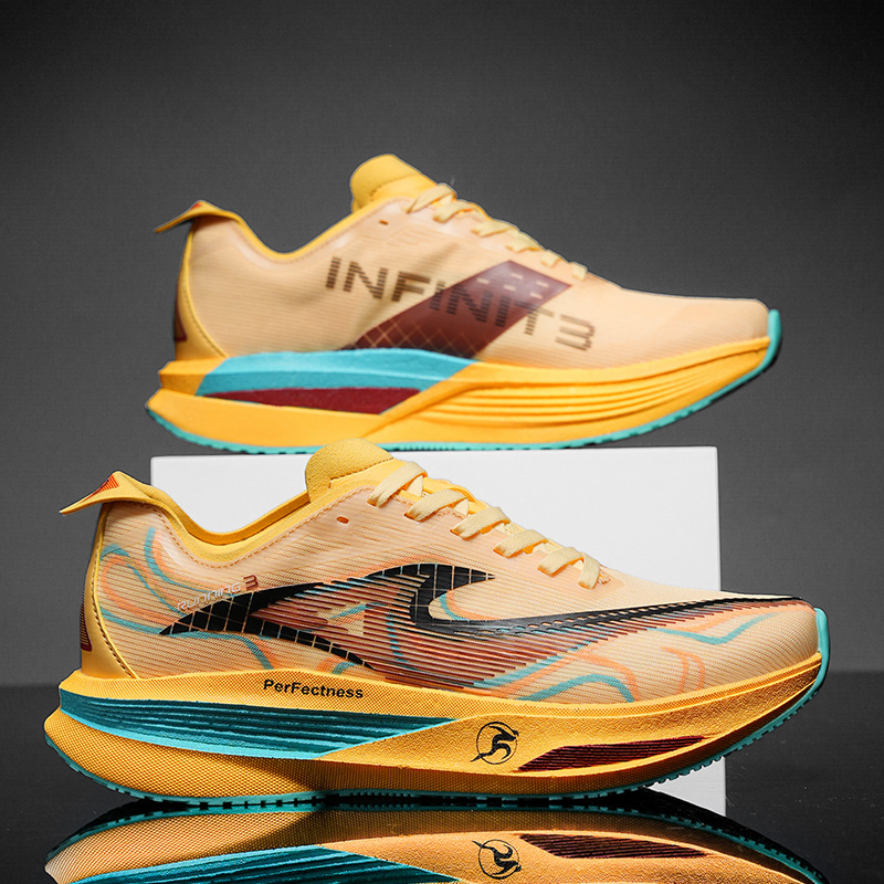 أحذية رياضية للجنسين مع لوح كر - مراجعة Carbon Plate Marathon Racing Shoes وسعره